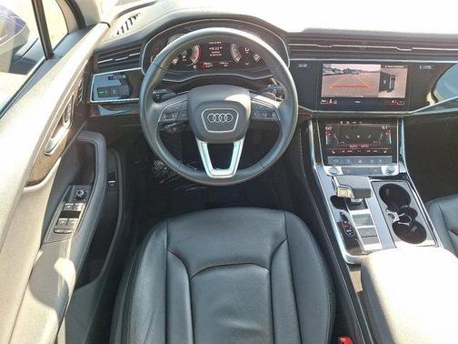 2024 Audi Q7 55 Premium Plus