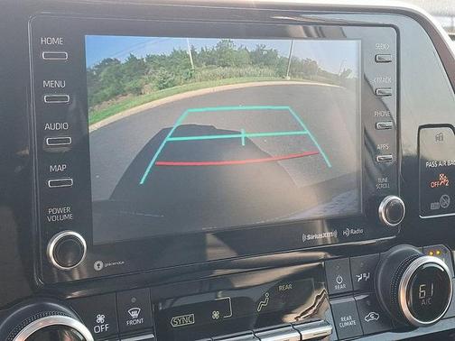 Midnight Black Metallic 2022 Toyota Highlander XLE