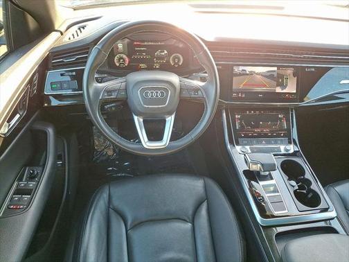 2023 Audi Q8 Premium 55 TFSI quattro Tiptronic