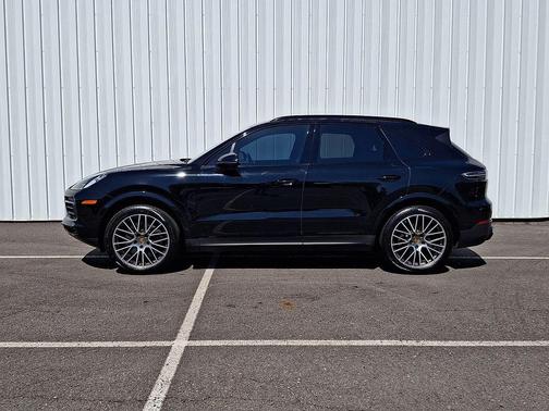 Black 2023 Porsche Cayenne Platinum Edition