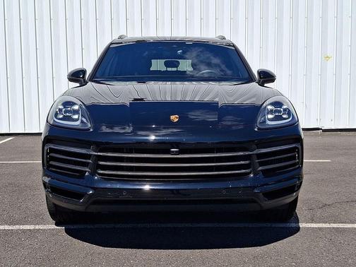 Black 2023 Porsche Cayenne Platinum Edition