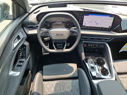 2025 Audi SQ5 3.0T Premium Plus