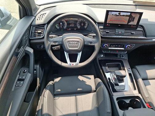 2025 Audi Q5 55 S line Premium Plus