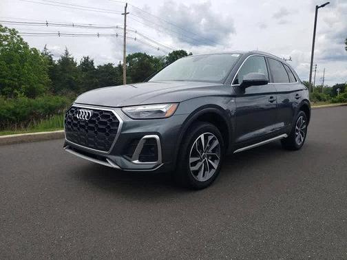 2023 Audi Q5 45 S line Premium Plus
