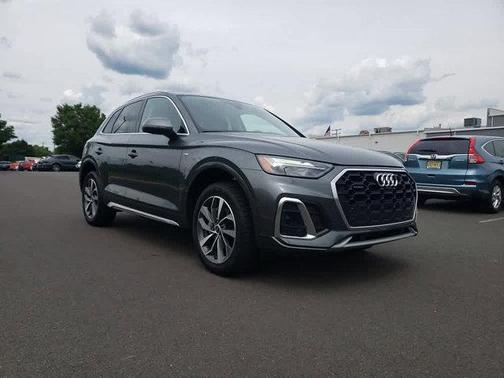2023 Audi Q5 45 S line Premium Plus