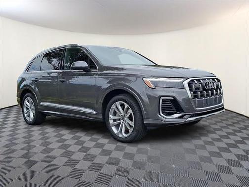 2025 Audi Q7 Premium Plus 55 TFSI quattro Tiptronic