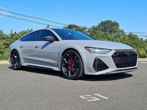 Nardo Gray 2024 Audi RS 7 4.0T Performance