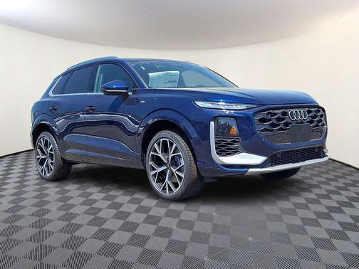 Navarra Blue Metallic 2026 Audi Q3 TFSI quattro S tronic