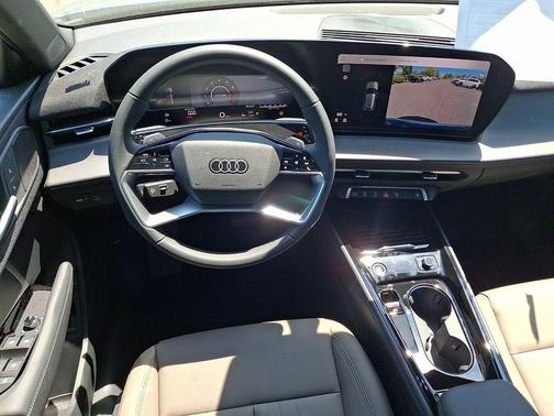 Navarra Blue Metallic 2026 Audi Q3 TFSI quattro S tronic