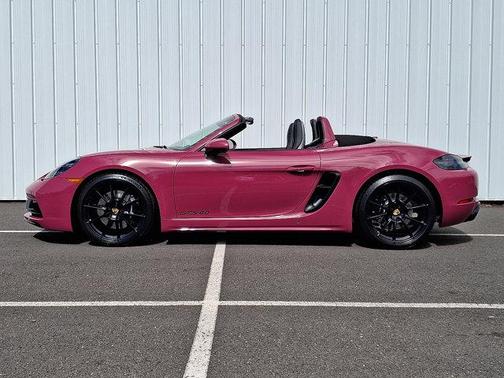 2025 Porsche 718 Boxster GTS 4.0