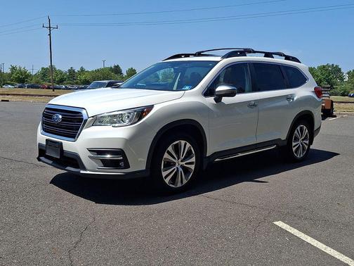 Crystal White Pearl 2020 Subaru Ascent Touring 7-Passenger