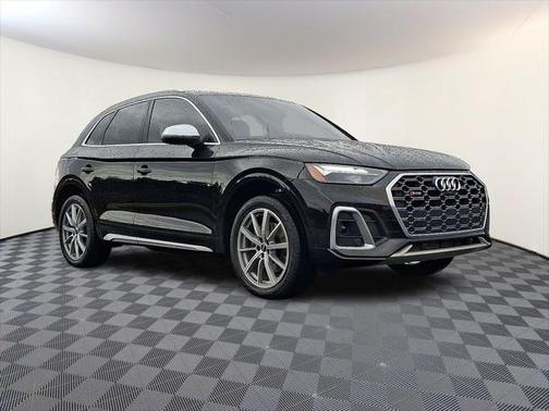 2022 Audi SQ5 Premium Plus TFSI quattro Tiptronic