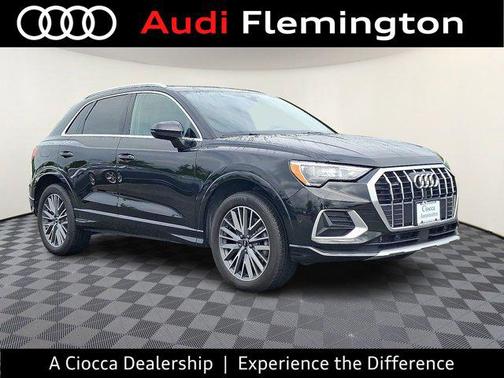 2022 Audi Q3 40 Premium
