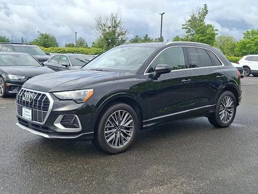 2022 Audi Q3 40 Premium