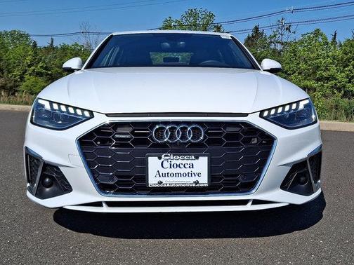 2022 Audi A4 45 S line Premium Plus