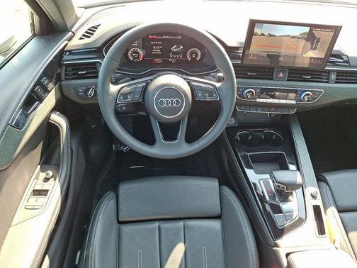 2022 Audi A4 45 S line Premium Plus