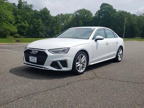 2022 Audi A4 45 S line Premium Plus