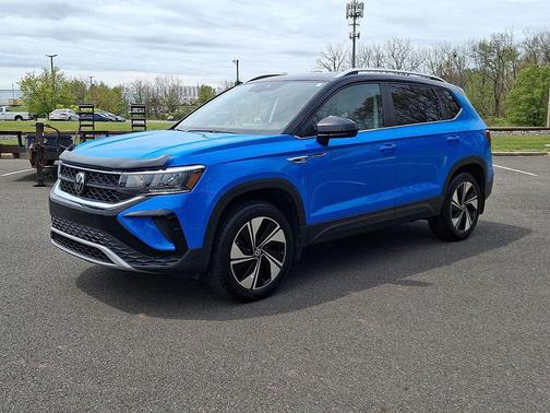 Blue 2023 Volkswagen Taos 1.5T SE