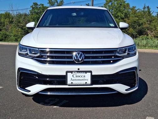 2022 Volkswagen Tiguan 2.0T SEL R-Line 4MOTION