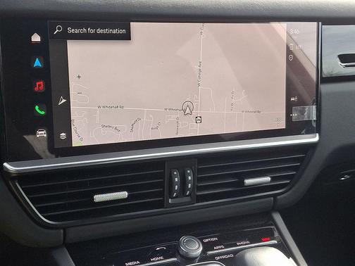 Jet Black 2022 Porsche Cayenne Turbo
