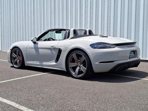 2024 Porsche 718 Boxster GTS 4.0