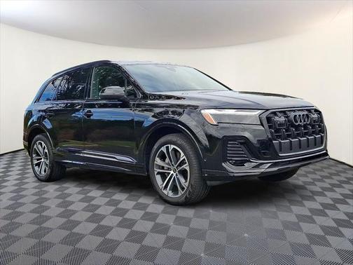 2025 Audi Q7 Premium Plus 45 TFSI quattro Tiptronic