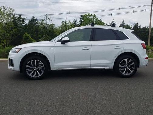 2024 Audi Q5 45 S line Premium Plus