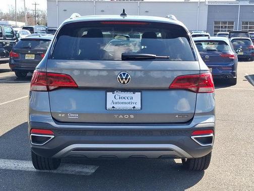 2022 Volkswagen Taos 1.5T SE