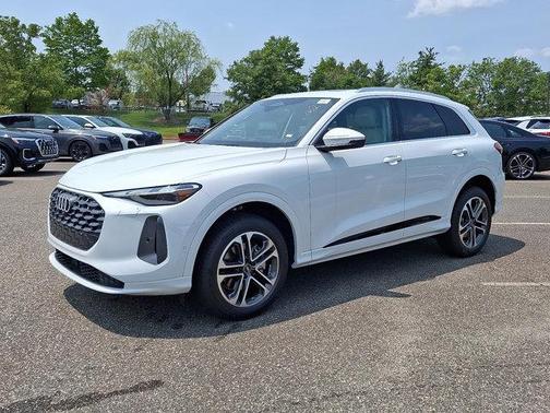 2025 Audi Q5 Premium