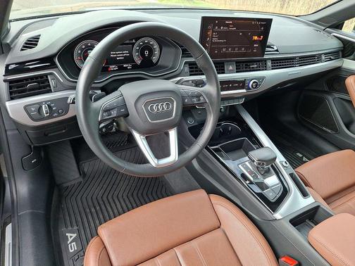 Daytona Gray Pearl Effect 2024 Audi A5 45 S line Premium Plus