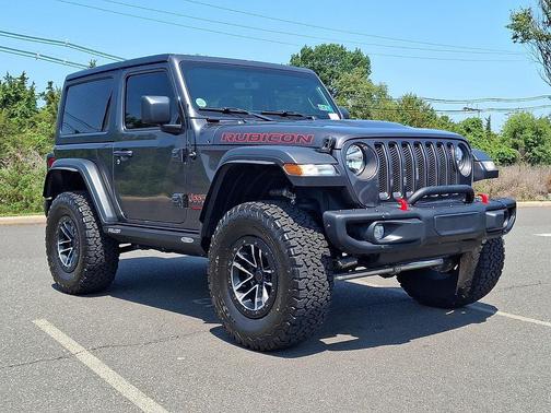 Granite Crystal Metallic Clearcoat 2023 Jeep Wrangler Rubicon