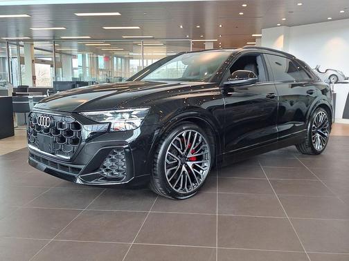 Mythos Black Metallic 2026 Audi SQ8 4.0T Prestige