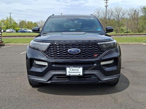 Agate Black Metallic 2020 Ford Explorer ST