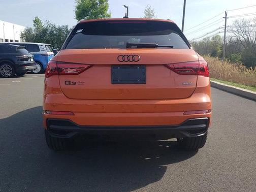2025 Audi Q3 Premium 45 TFSI S line quattro Tiptronic