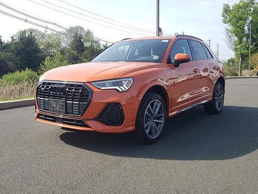 2025 Audi Q3 Premium 45 TFSI S line quattro Tiptronic