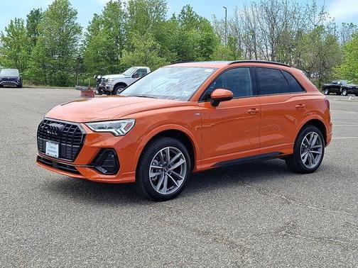 2025 Audi Q3 Premium 45 TFSI S line quattro Tiptronic