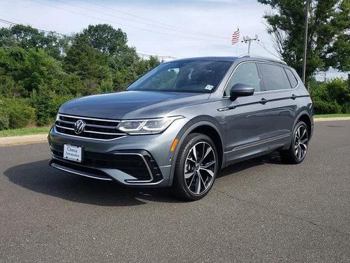 2022 Volkswagen Tiguan 2.0T SEL R-Line 4MOTION