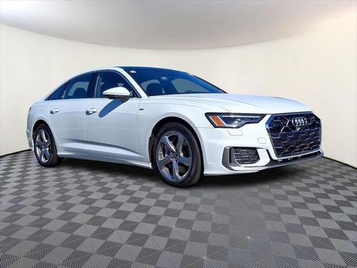 2025 Audi A6 Premium Plus 55 TFSI quattro S tronic