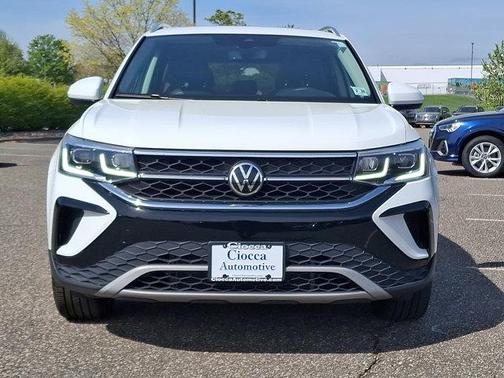 2022 Volkswagen Taos 1.5T SEL