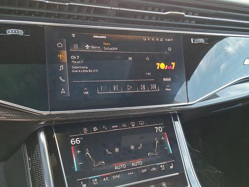 Glacier White Metallic 2023 Audi SQ8 4.0T Prestige