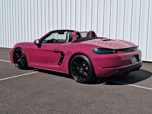 Ruby 2025 Porsche 718 Boxster GTS 4.0