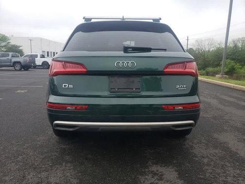 2018 Audi Q5 2.0T Premium Plus