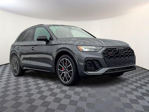 Daytona Gray Pearl Effect 2023 Audi SQ5 3.0T Premium Plus