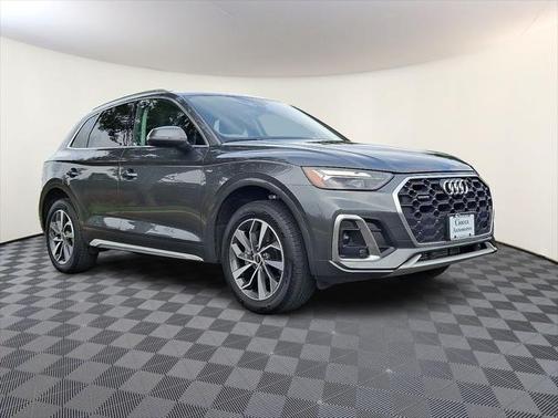 2024 Audi Q5 Premium 45 TFSI S line quattro