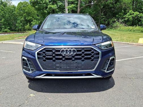 Navarra Blue Metallic 2023 Audi Q5 45 S line Premium Plus