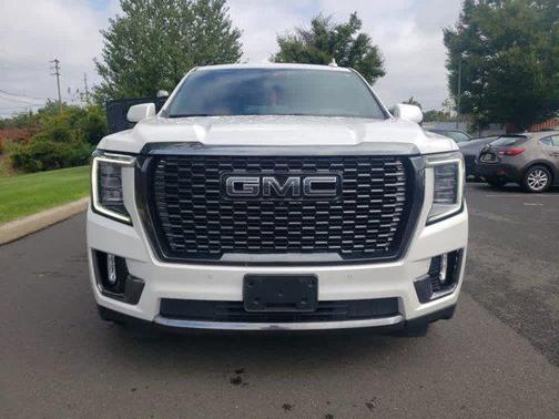 White 2023 GMC Yukon Denali Ultimate