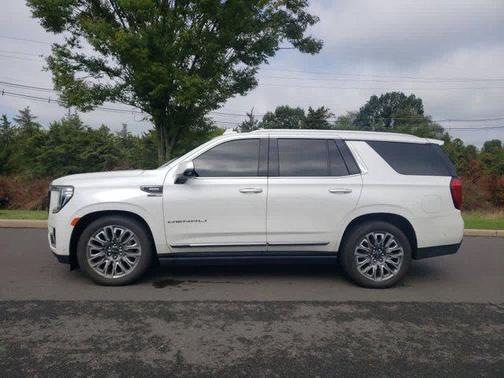 White 2023 GMC Yukon Denali Ultimate
