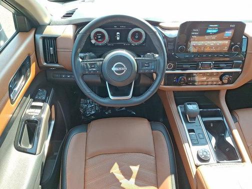 2024 Nissan Pathfinder Platinum 4WD
