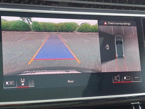 MYTHOS BLACK 2025 Audi Q7 55 Premium Plus