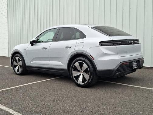 2024 Porsche Macan 4